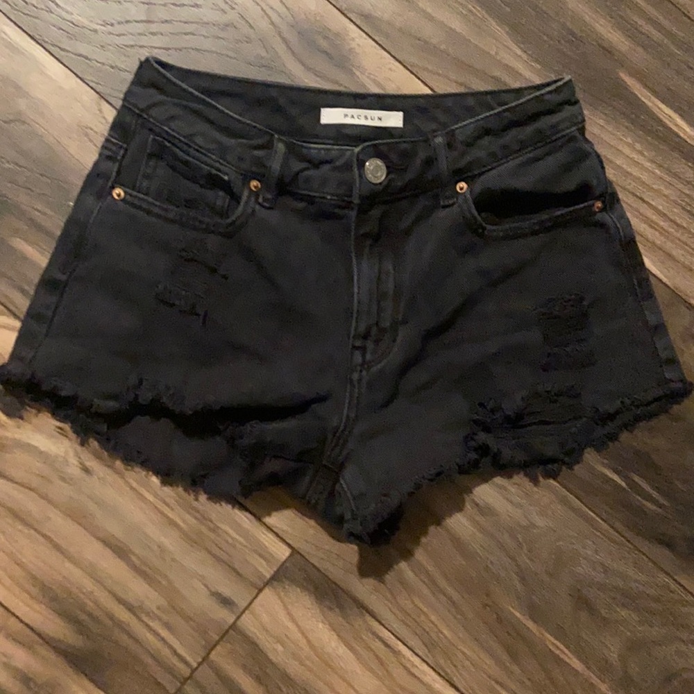 Pacsun black high rise festival shorts